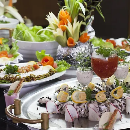 Otel Garden 5*